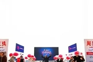 《长夜歌行》片场雨戏路透封面图